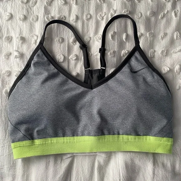 Nike Pro Sports Bra - Picture 1 of 3